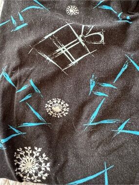 LuLaRoe Holiday Patterned Leggings